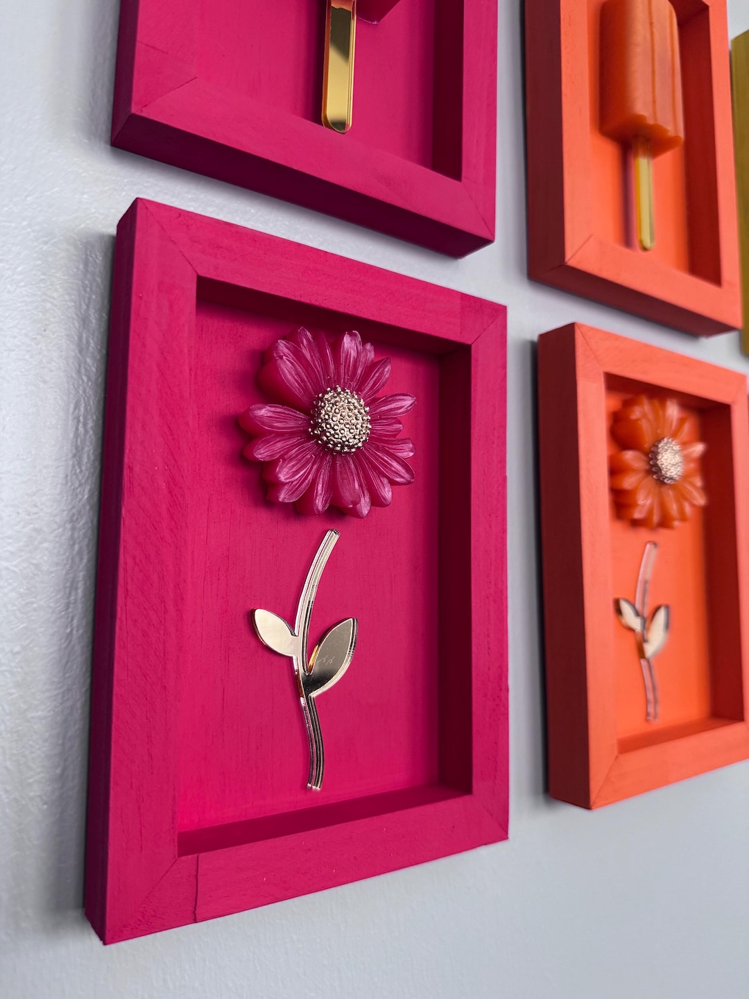 Red 3D Daisy Resin Wall Art With Gold Accents: Flower Sculpture, Pop ...