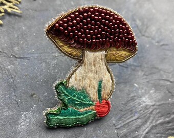 Handmade Beaded Mushroom Brooch: Psychedelic Jewelry