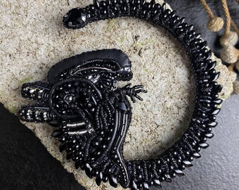 Xenomorph pin, xenomorph brooch, xenomorph patch, Alien Xenomorph Brooch