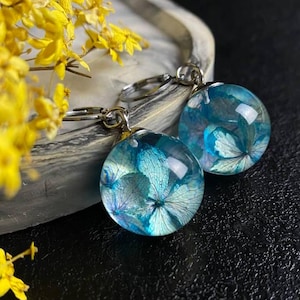 Real Hydrangea Flower Earrings: Resin Jewelry