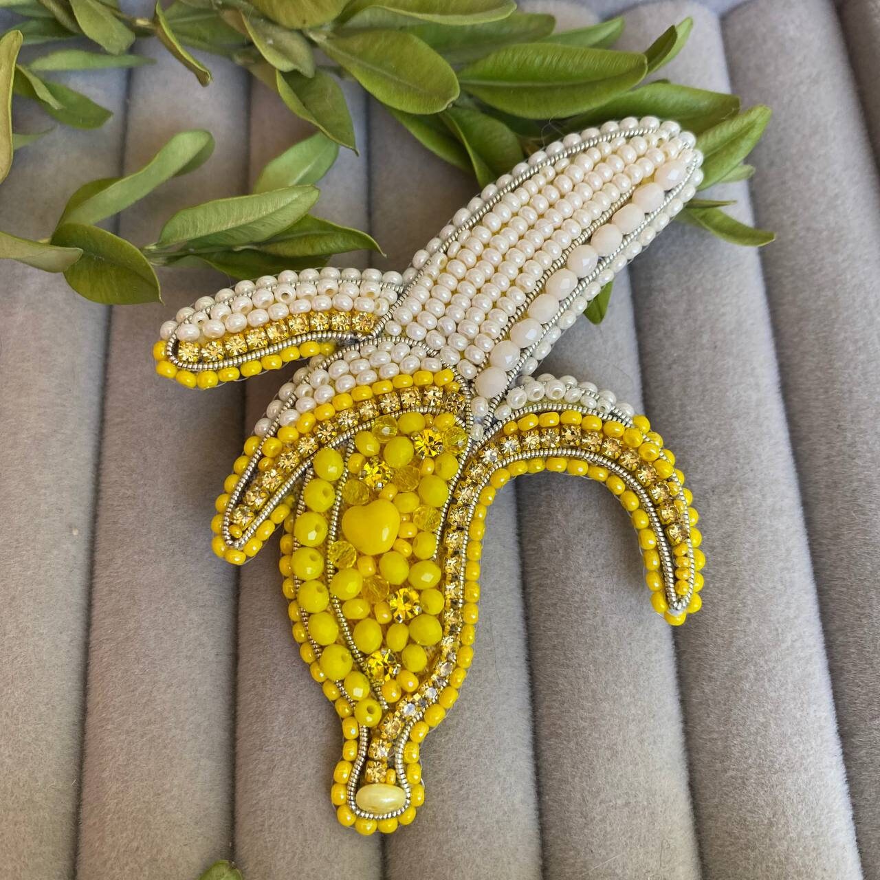 Banana brooch deals