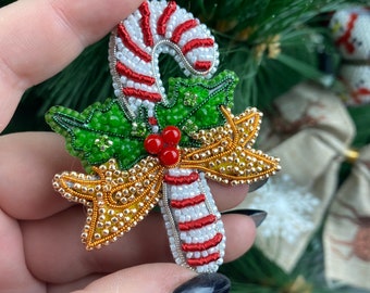 Handmade brooch Green Christmas Tree - Ornamentico shop