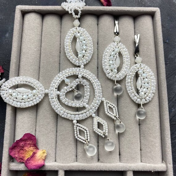 Handmade beaded wedding jewelry discount
