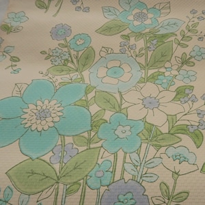 Genuine Retro Floral Design Wallpaper - Full Roll - Part Roll - Chintz Wallpaper - Shabby Chic Wallpaper - Collage Paper - 1960s Wallpaper