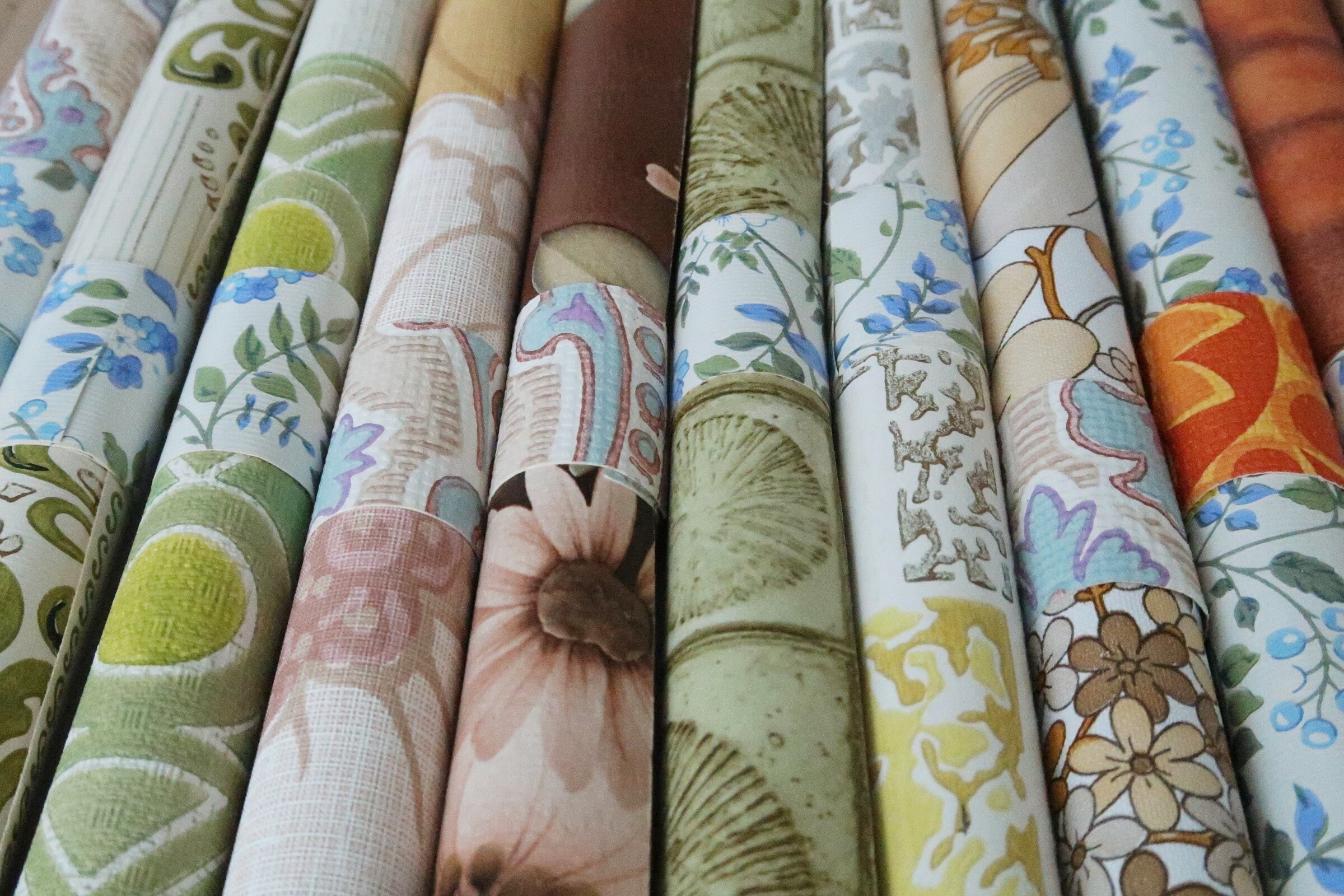 Home Décor Upcycling Paper Samples 1970's Wallpaper Vintage Wallpaper