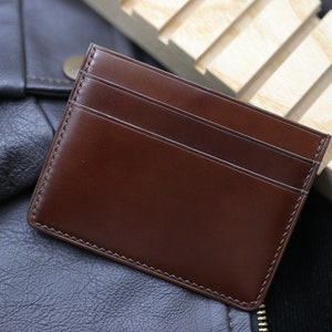 Cartera mínima - Titular de la tarjeta de crédito - Titular de la tarjeta - Titular de la tarjeta Shell Cordovan - Titular de la Shell Cordovan - Cartera Shell Cordovan