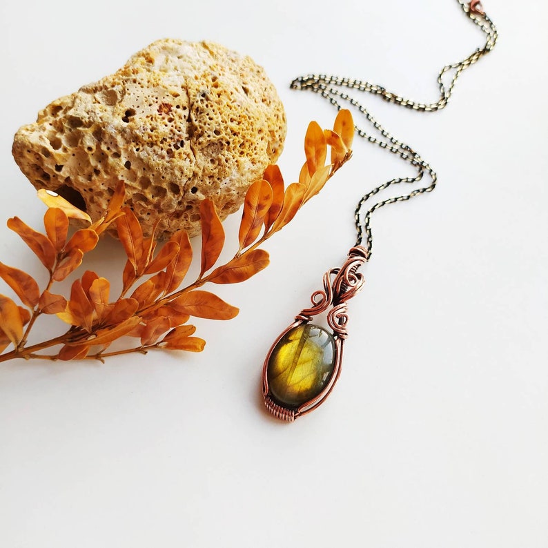 Christmas for gift,woman for gift yellow gemstone jewelry,boho style Labradorite wire wrapped pendant necklace