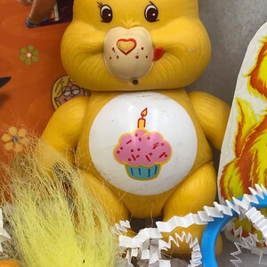 Vintage 80s 90s Toy Box Care Bears. Pokémon.lisa Frank Gift Box Yellow ...