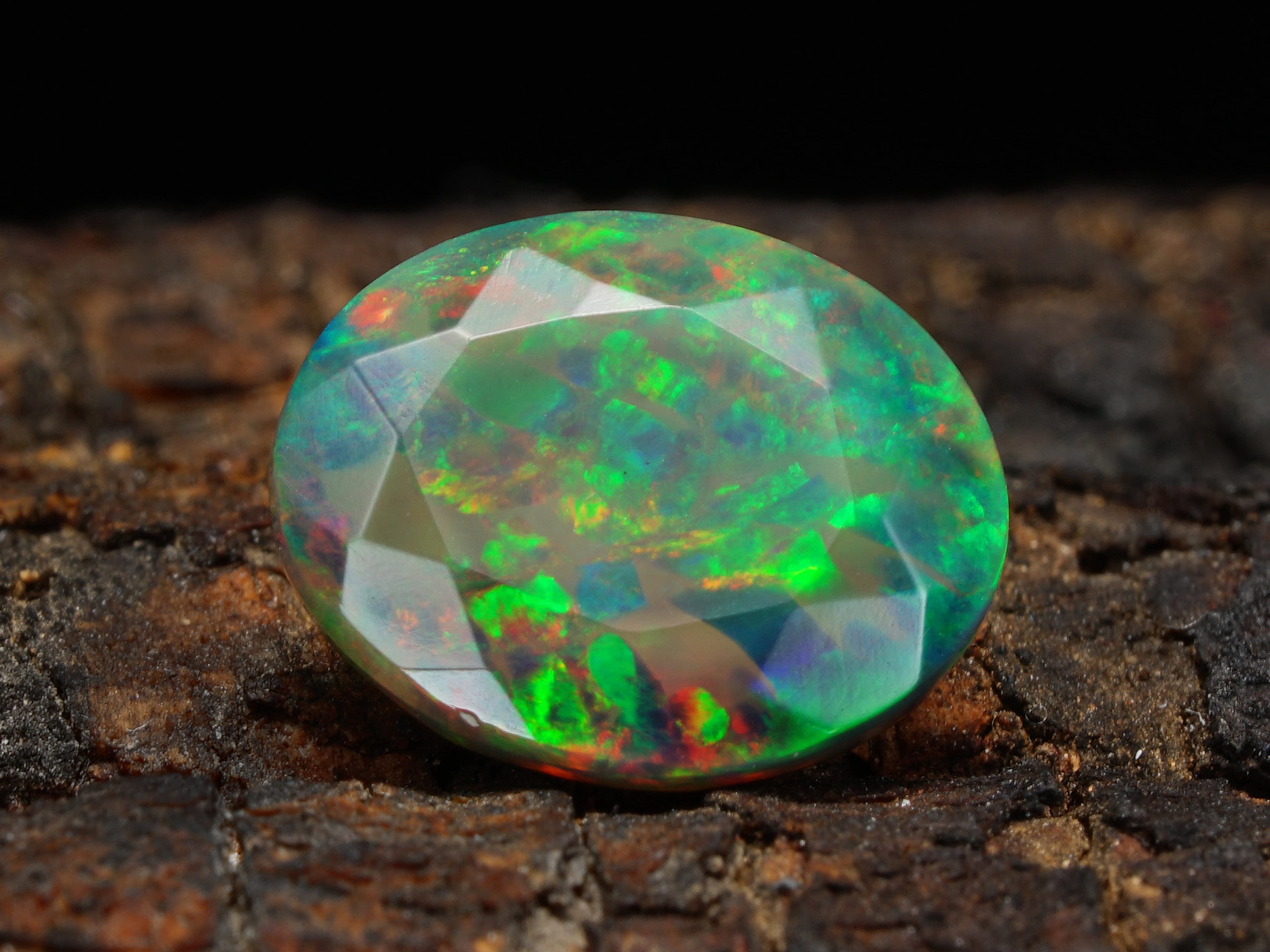 AAA Grade Opal, Opal Kristall, Multi Feuer Opal, Natürlicher