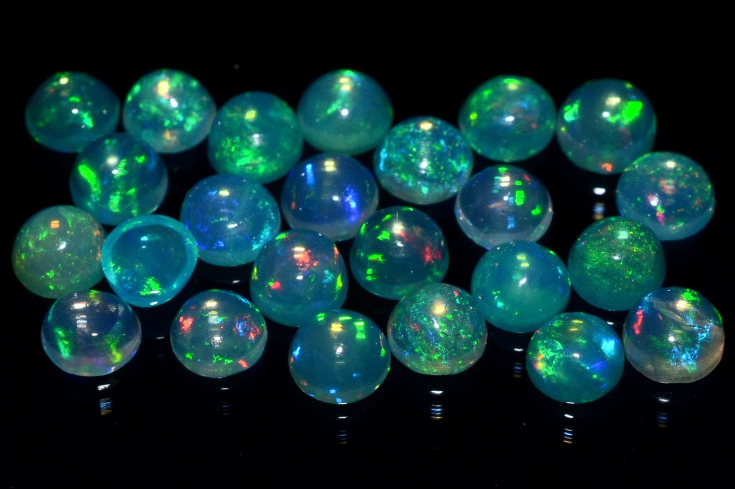 AAA Grade Grüner Opal, Opal Kristall, Multi Feuer Opal, Natürlicher