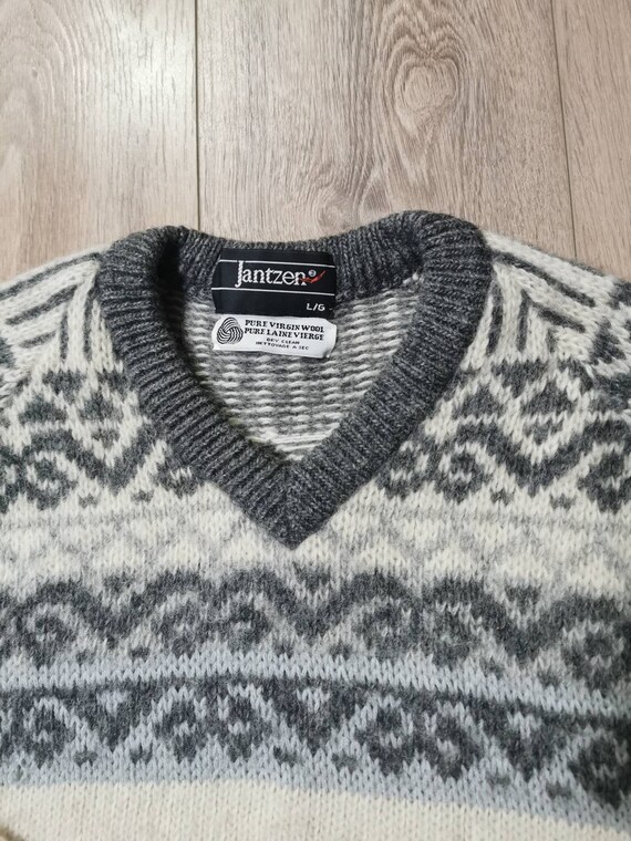 vintage jantzen sweater