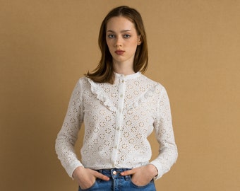 Woman White Crochet French Summer Woman Fit Buttons Blouse size 38 fits Small Medium SEZANE