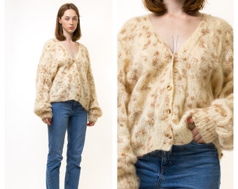 70s Vintage Handknitted Wool Mohair Sweater Knitwear Powder Beige Handmade Woman Free Size Pullover