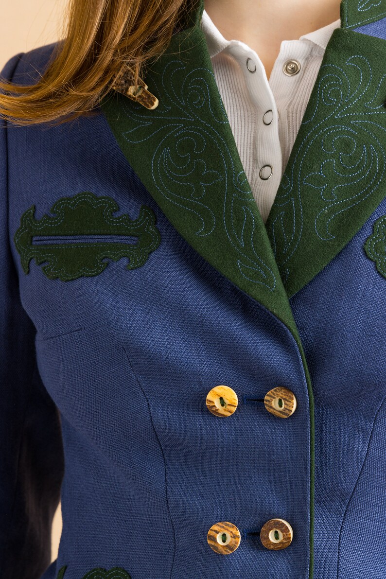 Women's structured jacket collar and 2 flap pockets / deer horn buttons / traditional jacket popular in Bavaria, Tyrol, Austria and Germany image 5