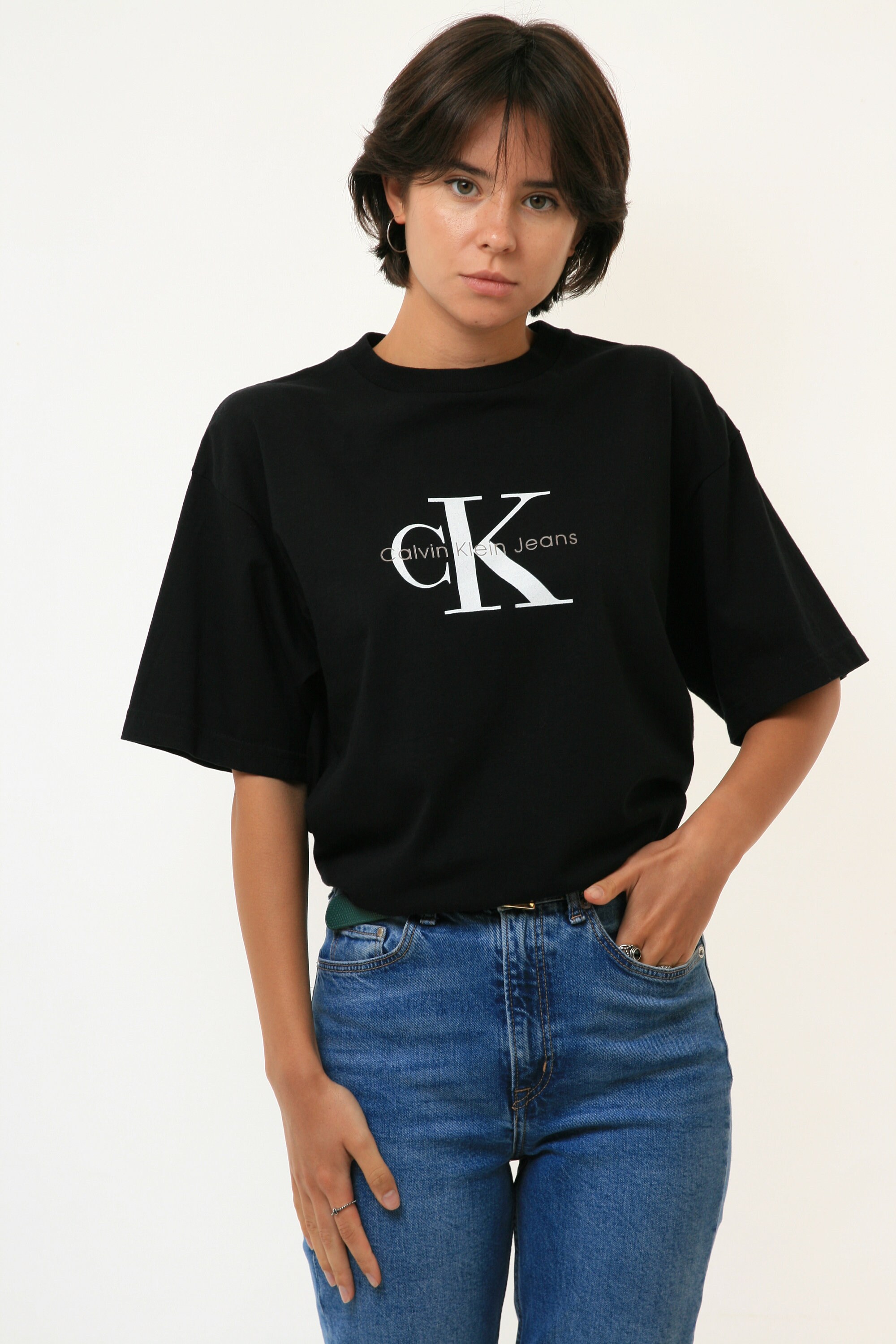 Vintage Calvin Klein T-shirt White Beige Black Men Women Shirt