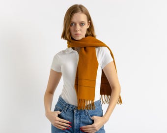 80s Vintage Woman Preowned Brown Wool Alpaca Brown Scarf