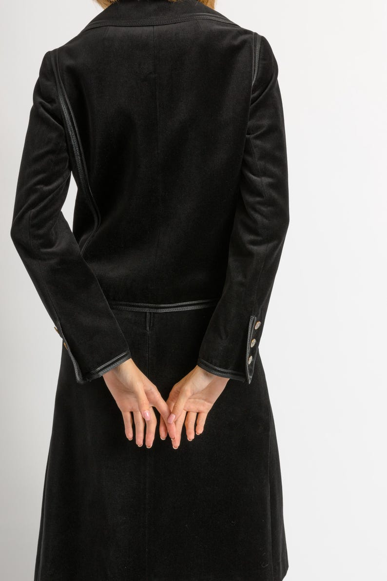 LOUIS FERAUD vintage skirt suit, vintage 1970s cotton Louis Feraud velour skirt suit, elegant black woman velour blazer suit image 13