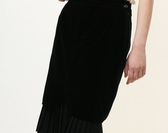 Jupe Midi Velours Noir – Taille UK 14 / US 10 – Taille Haute – Coupe Crayon – Occasion Parfait état