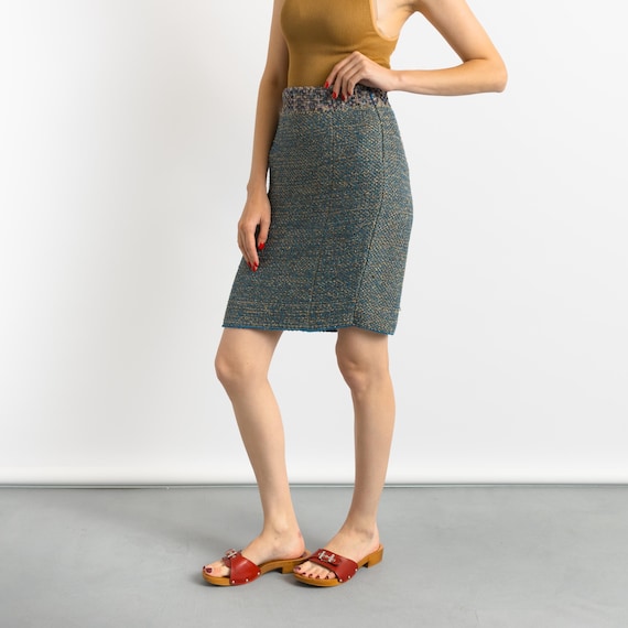 00s Woman Preowned Fendi Boucle Knit Tweed Mini Pencil Skirt size It 40 Small