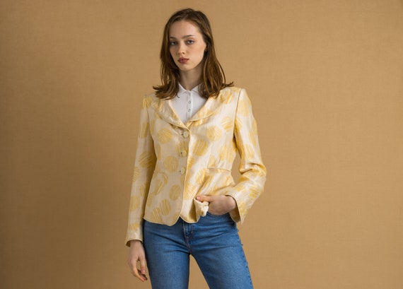 Vintage 90s Giorgio Armani Ivory Silk Blend Cropped Buttons Blazer 