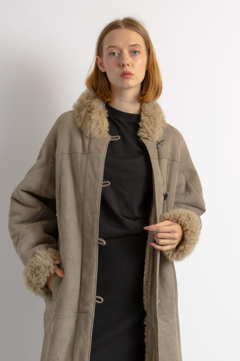 Women Suede Sheepskin Jacket Gray Vintage 80s Retro Winter Outerwear Sheepskin Western Suede Coat Women Vintage Clothing size M image 9