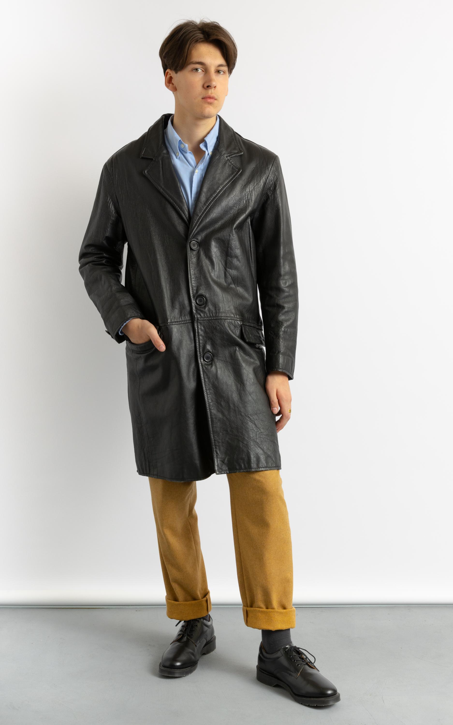 80s Vintage Black Lined Leather Unisex Man Longline Coat  display picture 2