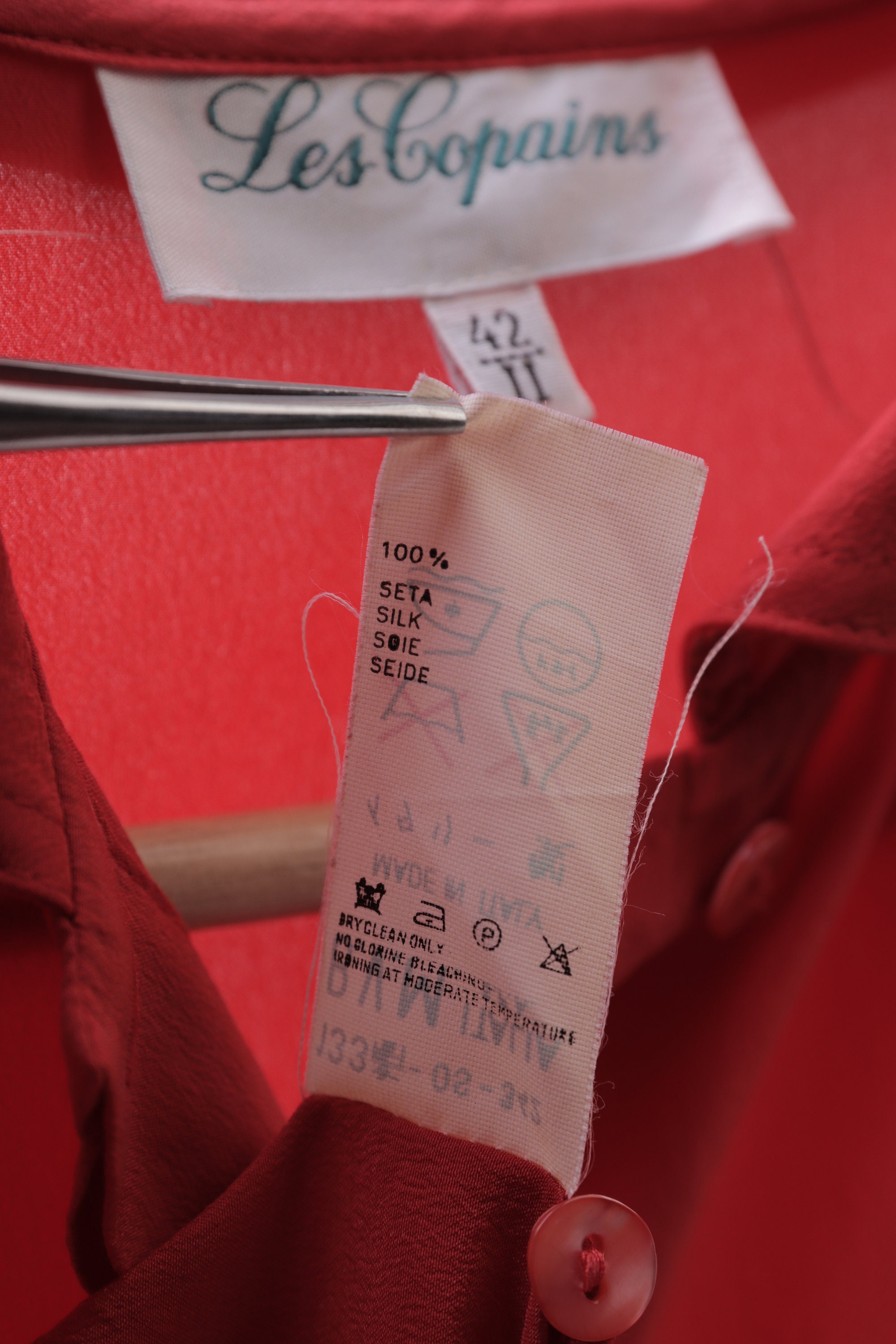 80s Vintage Vtg Rare 100% Silk Seta Red Buttons up Blouse