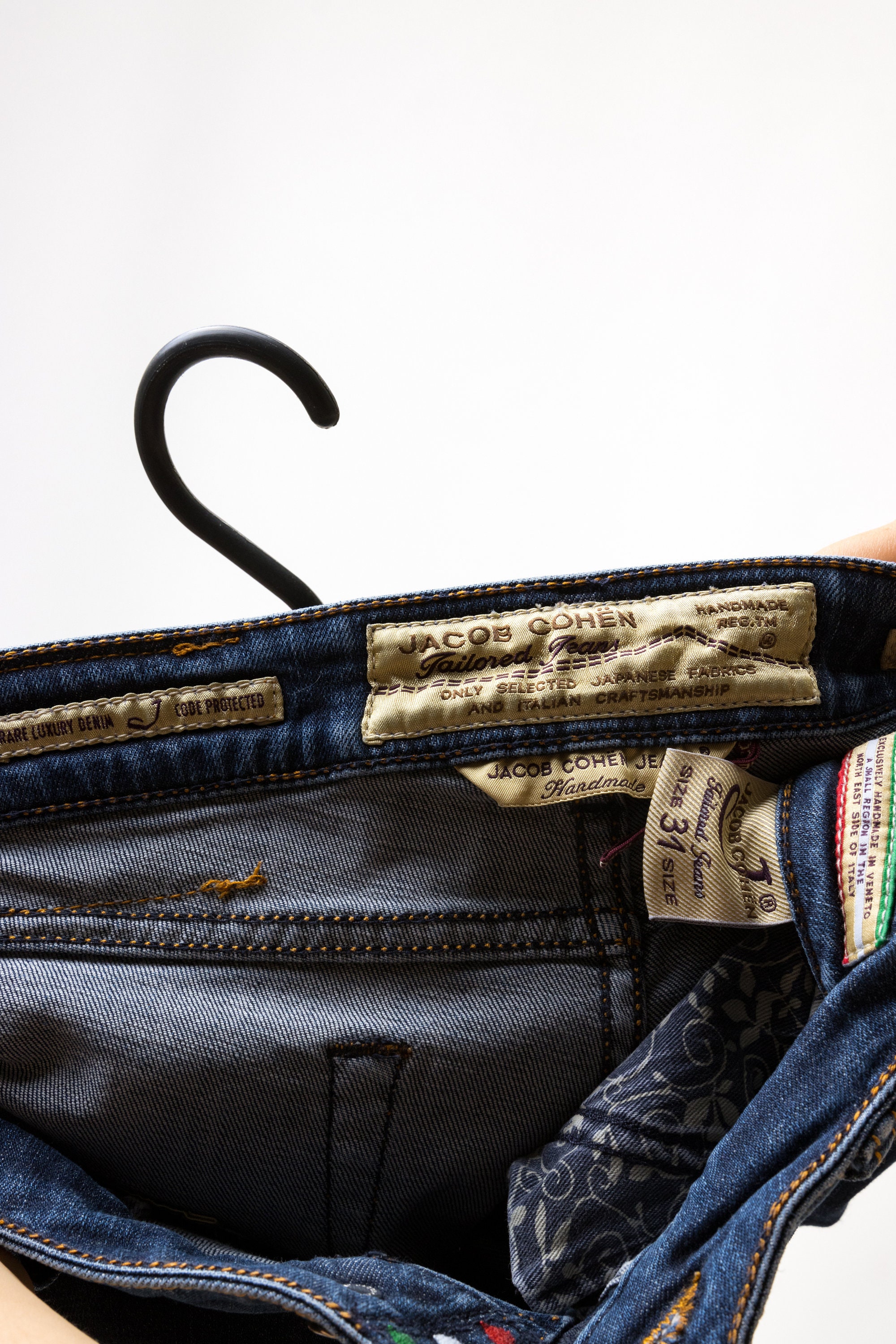 デニム・ジーパン JACOB COHEN Woman Jeans Gnawed Blue VQ03010S3623 291F Jacob Cohen Outlet: Jeans woman - Gnawed Blue | Jacob Cohen