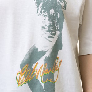 T-shirt Bob Marley « Réflexion ». – ™ : Magasin Rasta en Ligne