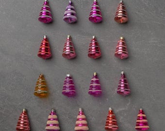 Glas Vintage julgransprydnad från mitten av århundradet, silver-kvicksilver heminredning, julklapp i vinter - Dekoration: Flerfärgad pyramid