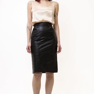 Women's Vintage High Waist Pencil Knee Length Black 100% Leather Skirt UK4 XSmall 34 Size