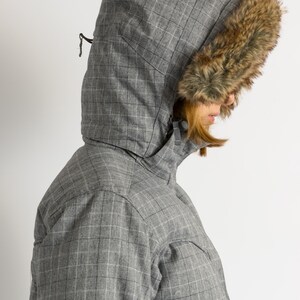 Chaqueta acolchada de plumón vintage Rip Curl Mountainwear para snowboard, talla 36 pequeña imagen 11