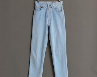 Levis 901 Jeans 90s 901 Skinny Leg Jeans High Waisted Rise Relaxed Boyfriend Retro Levi Strauss Denim Pants Vintage 1990s sz Xsmall