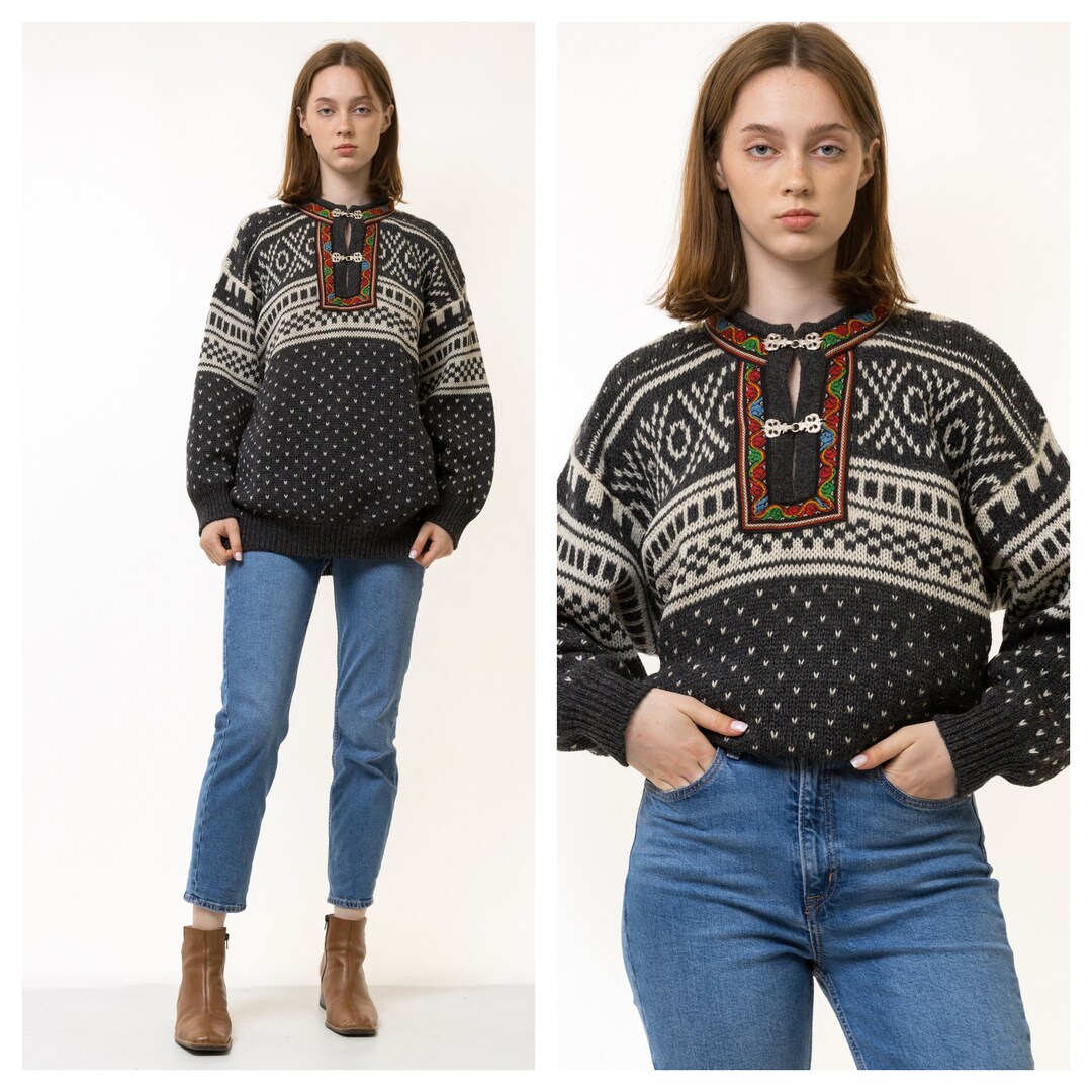 NORWAY 1963 - Woman - Knit Sweater