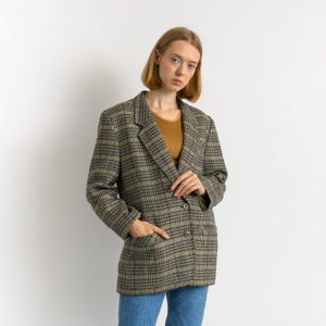 80s Vintage Burberry's Wool Blazer Lined Buttons up Long Sleeve
