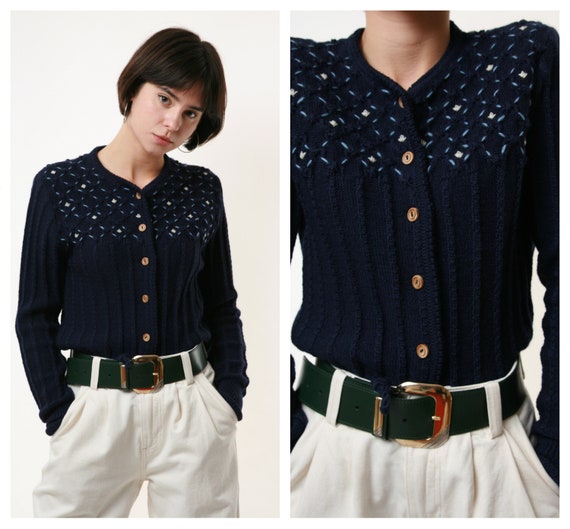 80s Vintage Austrian Embroidered HandKnitted Butto