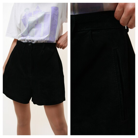 90s Vintage High Waited 100 Suede Leather Black Sh
