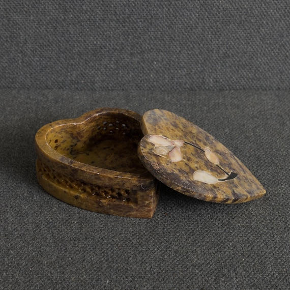 Heart Soapstone Trinket Box Marbled Soapstone Mother of Pearl inlay Flowers Jewelery Ring Box