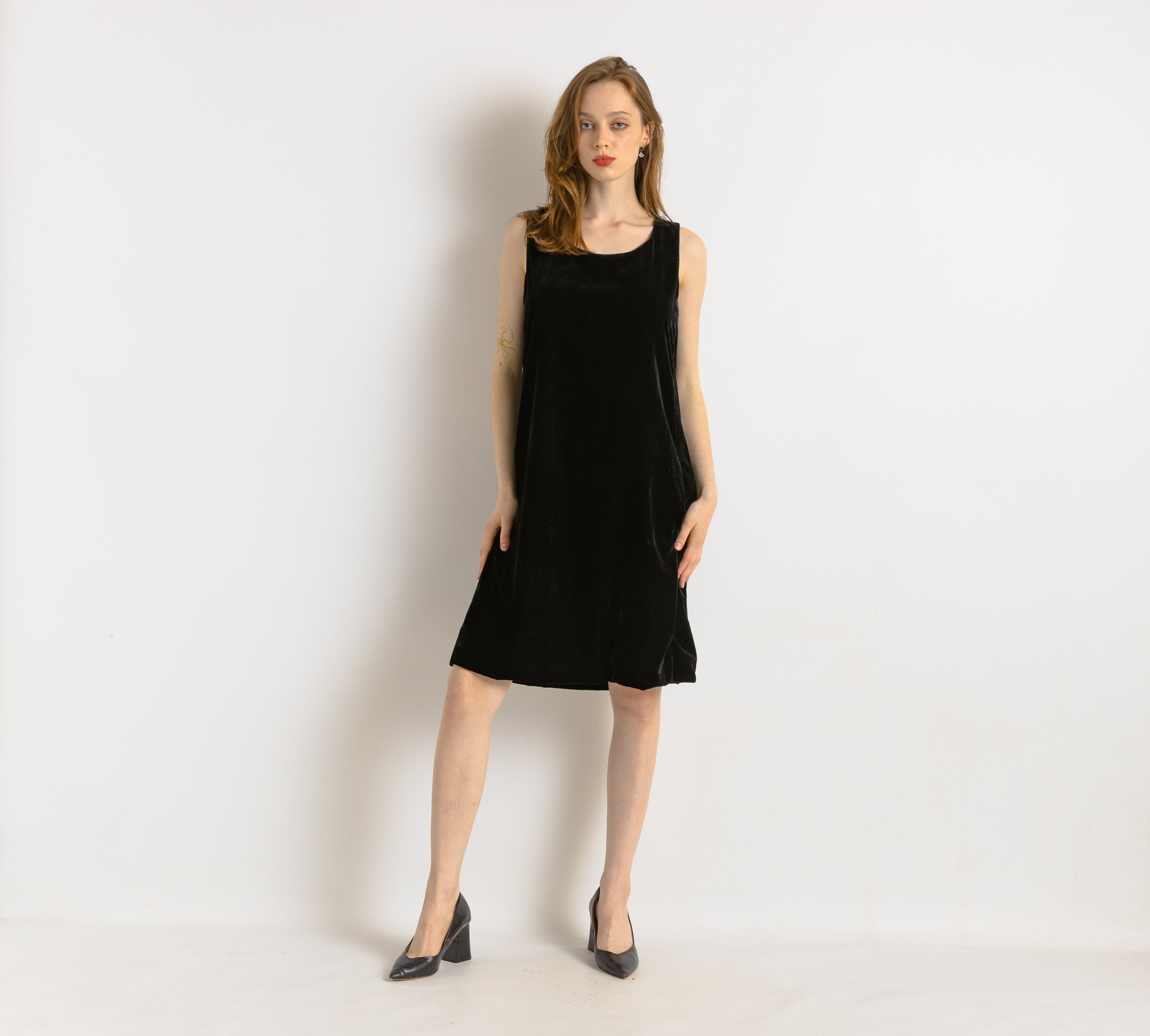 Max Mara, 90s Woman Velor Max Mara Midi Black Dress size Medium/ Vintage Woman Clothing/ Preloved Woman Dress/ Vintage Woman Outfit