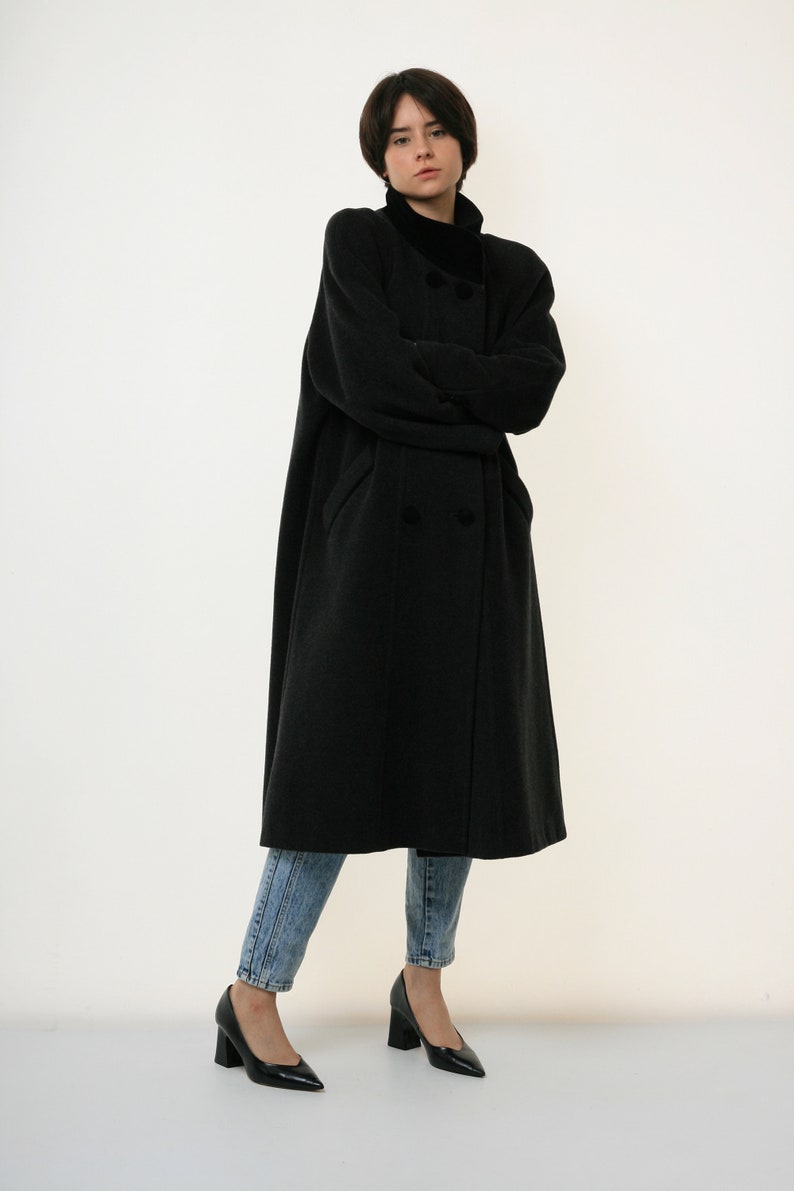70s Vintage Vtg Rare Wool and Mohair Long Sleeve Dark Grey Midi Buttons Up Long Style Coat 3070 Girlfriend Gift image 4