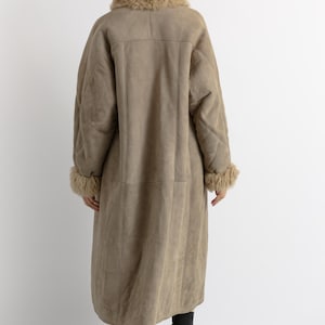 Women Suede Sheepskin Jacket Gray Vintage 80s Retro Winter Outerwear Sheepskin Western Suede Coat Women Vintage Clothing size M image 4