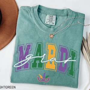 Retro Mardi Gras T-Shirts, New Orleans Shirt, Fat Tuesday Shirt, Mardi Gras shirt, Women Mardi Gras, Mardi Gras Outfit, Mardi Gras Clothing,