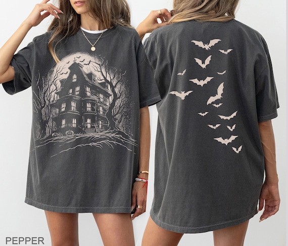 Vintage Haunted House Shirt, vintage Spooky Season Shirt, Halloween Gift, Vintage  Halloween shirt, Vintage Halloween, Bats T-shirt
