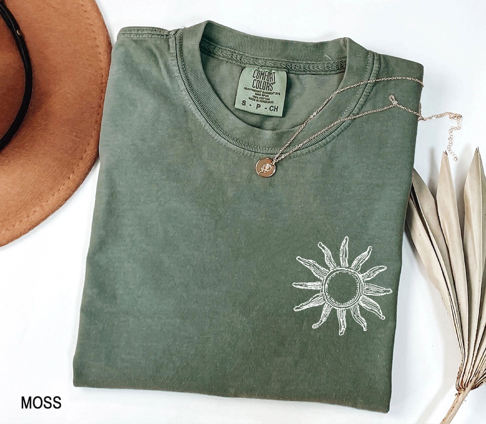 Sun Shirt, Happy Face Shirt, Summer Graphic Shirt, Camping Shirt, Summer Shirt, Trendy Vintage Shirt, Shirt, Boho Sun Shirt Livingmall