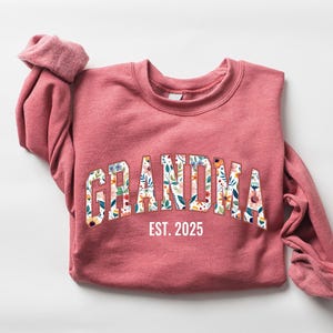 Floral Grandma Sweatshirt, Gift For Grandma, Mother&#39;s Day Gift, Great Grandma Gift, Nana Sweatshirt, Grandma Sweater, Gift For Mom