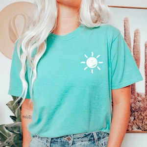 Sun Graphic Tee, Comfort Colors Tshirt, Summer Tee, Beach Tshirt, sun Comfort Colors Tshirt, minimal sun t-shirt, Unisex Heavy Cotton Tee
