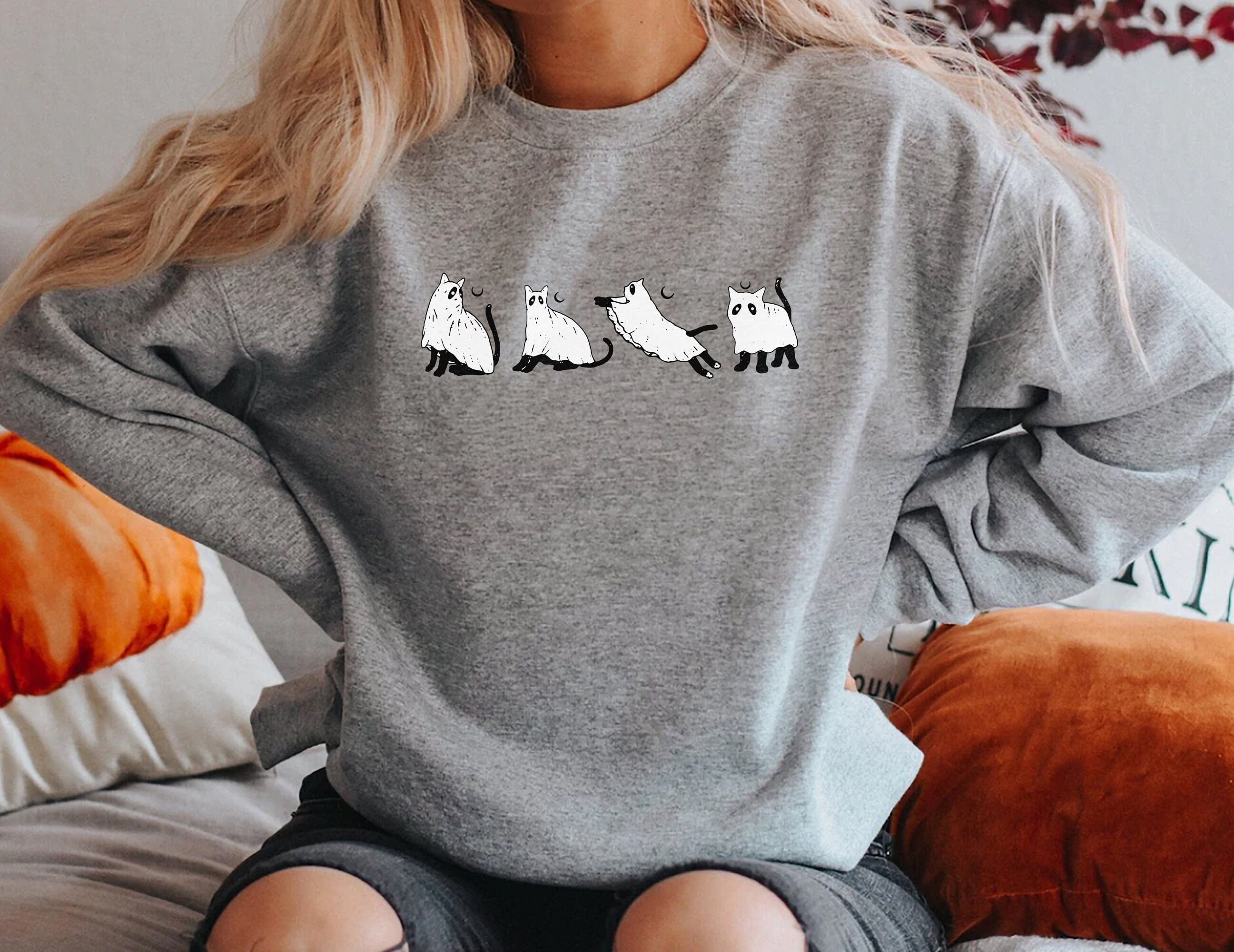 Yihaojia Halloween Cat Sweatshirt – Funny Spooky Ghost Graphic, Long Sleeve Crewneck, Women’s Casual Top