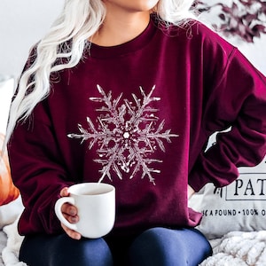 Snowflake Sweatshirt, Holiday sweater, Matching Christmas Sweater, Family Christmas gift, Snow flake design sweater, Cozy Christmas Gift