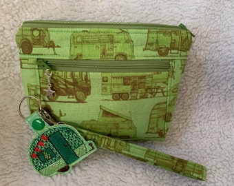 Vintage Camper Zipper Pouch/Camping Make-Up Bag/Camping Toiletry Bag/Camping Travel Bag/Camper Wristlet/Vintage RV Zip Pouch