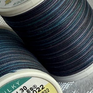 Sulky 30wt Blendables 4022 BLUE MIDNIGHT Blue Variegated 30wt thread for quilting top stitch applique embroidery, 500 yd spool, FaST ShiP